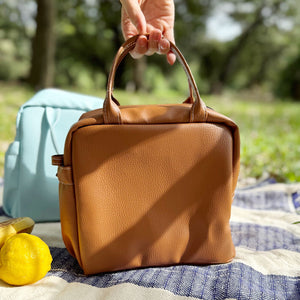 Lonchera de cuerina